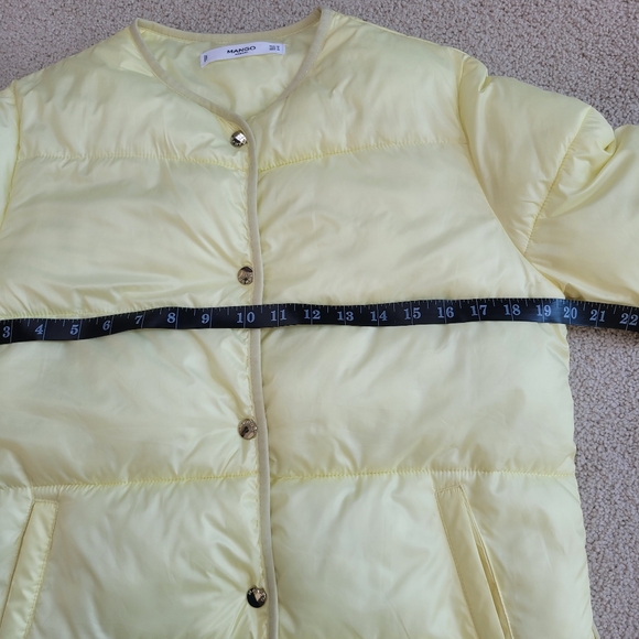 Like New Mango Light Yellow Puffer Jacket Size S - Picture 8 of 13